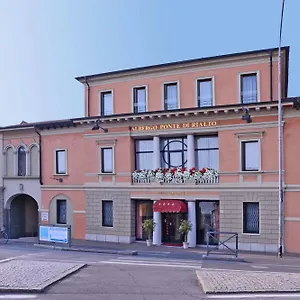 https://hotel-ponte-di-rialto.it-lombardy.com